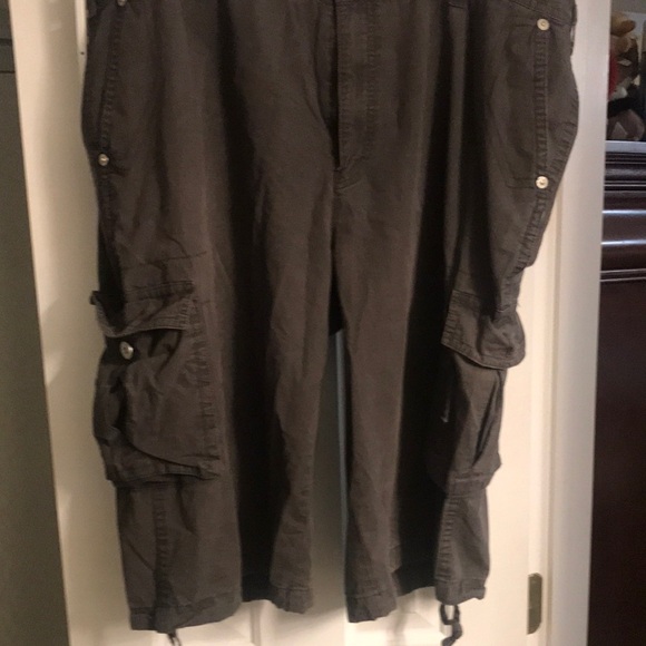 Men's Gray Cargo Pants - Picture 1 of 3